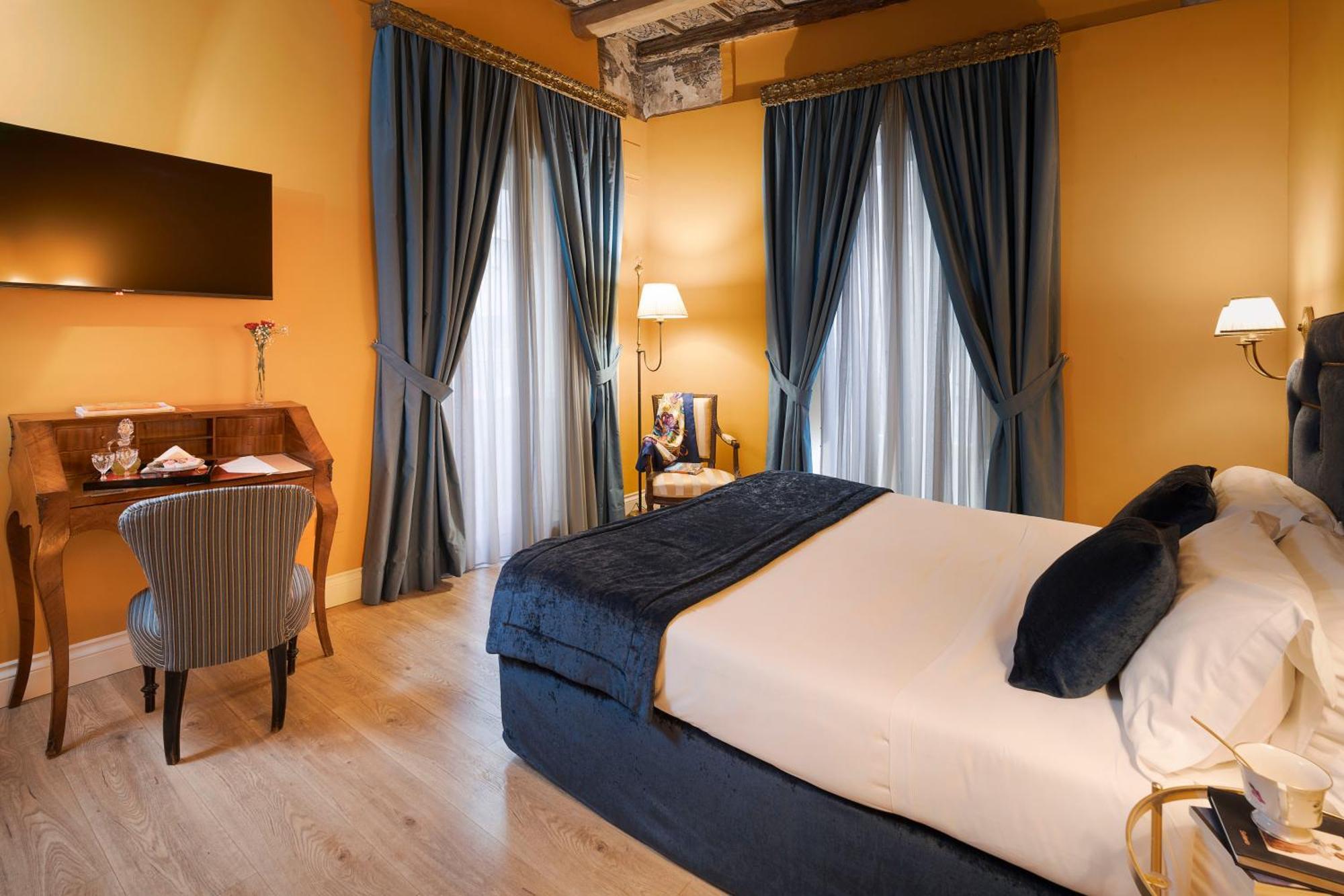 Palazzo Arone Dei Baroni Di Valentino Hotel ปาแลร์โม ภายนอก รูปภาพ