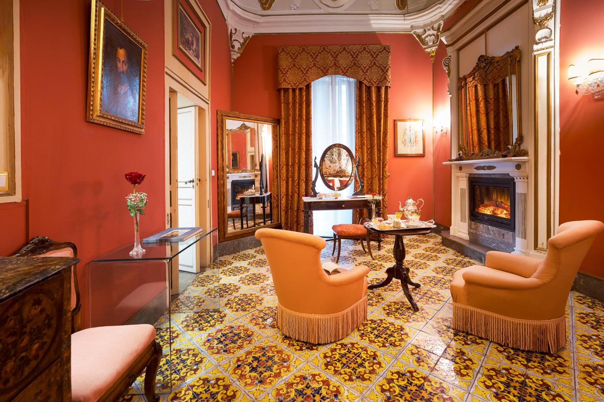 Palazzo Arone Dei Baroni Di Valentino Hotel ปาแลร์โม ภายนอก รูปภาพ