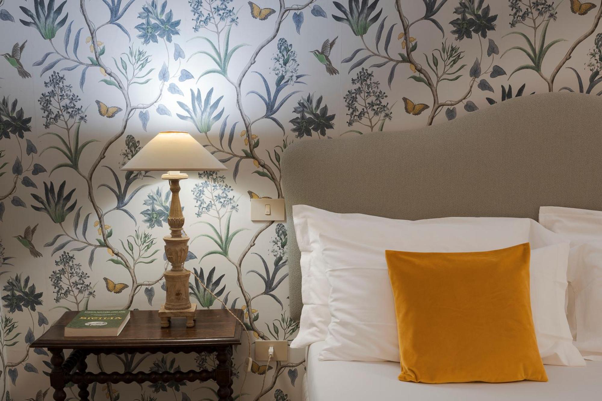 Palazzo Arone Dei Baroni Di Valentino Hotel ปาแลร์โม ภายนอก รูปภาพ